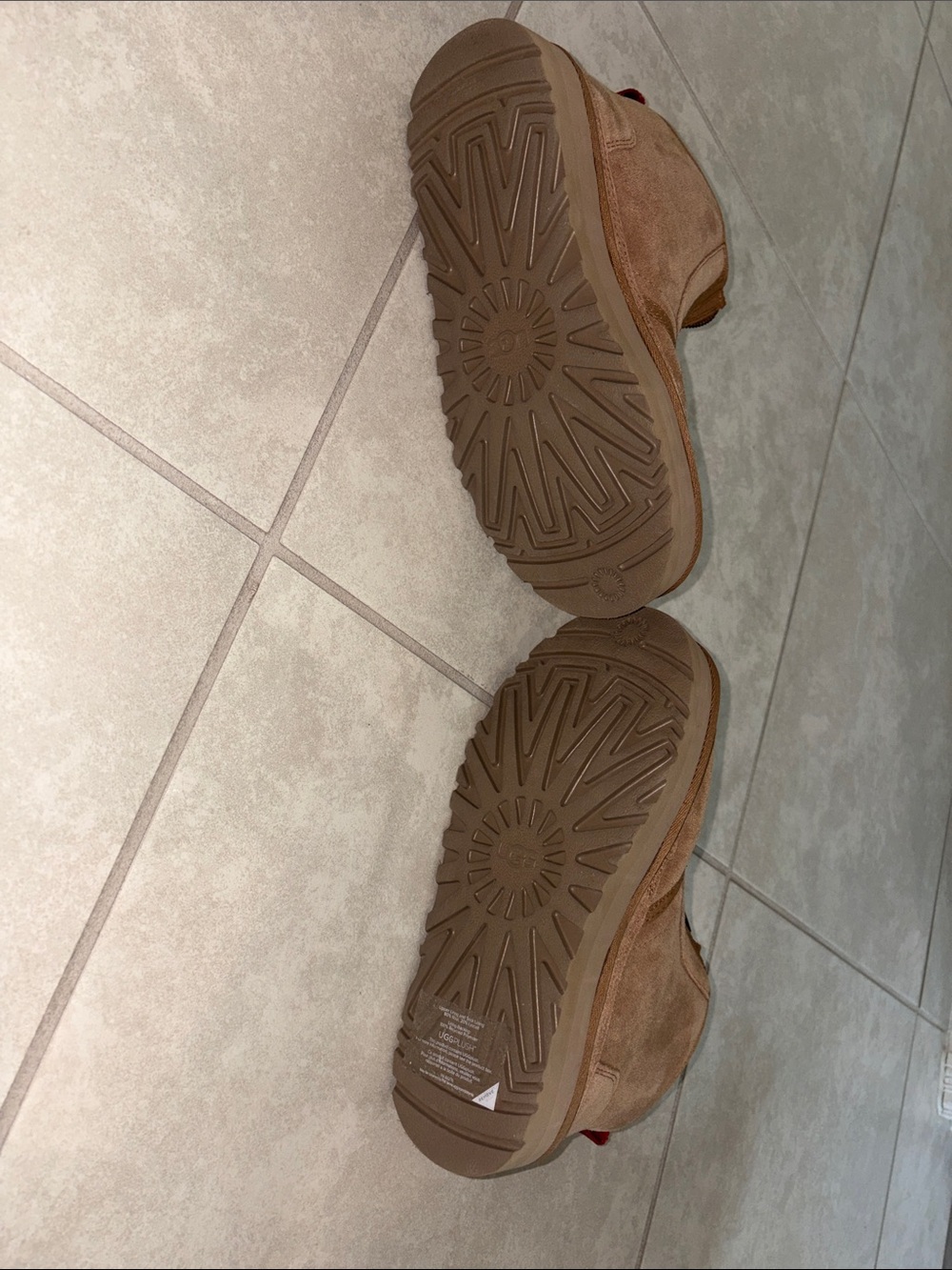 UGG platform zip booties - Picture 3 of 4